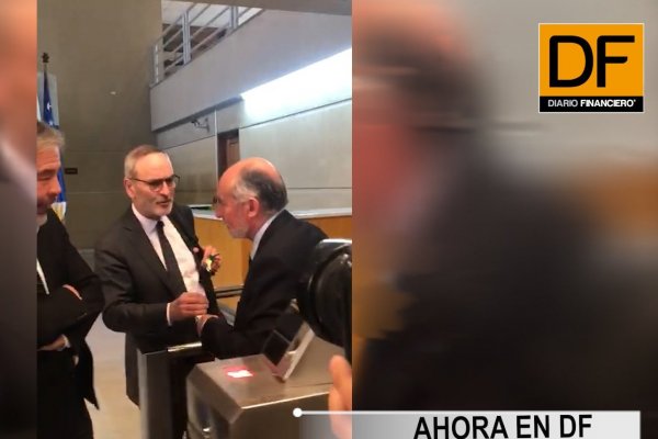 <p>Ahora en DF: Diputados se enfrentan por suspensión de jornada legislativa clave</p>