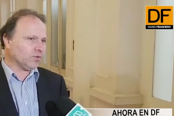 <p>Ahora en DF: Vicepresidente del Senado pide a Blumel una “propuesta concreta” para una nueva Constitución</p>