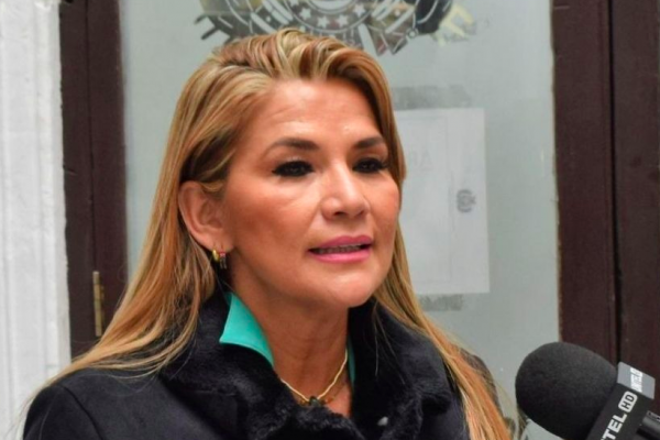 Presidenta interina de Bolivia dice que Evo Morales está inhabilitado para ser candidato en las próximas elecciones