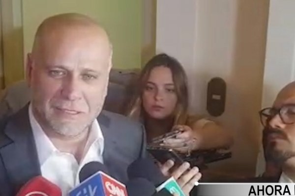 <p>Ahora en DF: Presidente del PS a propósito del retroceso en el diálogo por una nueva Constitución</p>