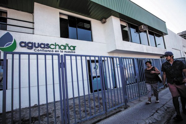 Gobierno negocia reducción de impacto tarifario de desaladora en Copiapó