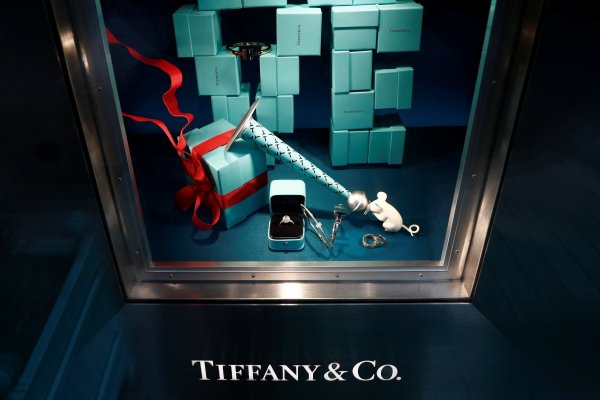 Matriz de Louis Vuitton compra la joyería estadounidense Tiffany por US$ 16.600 millones