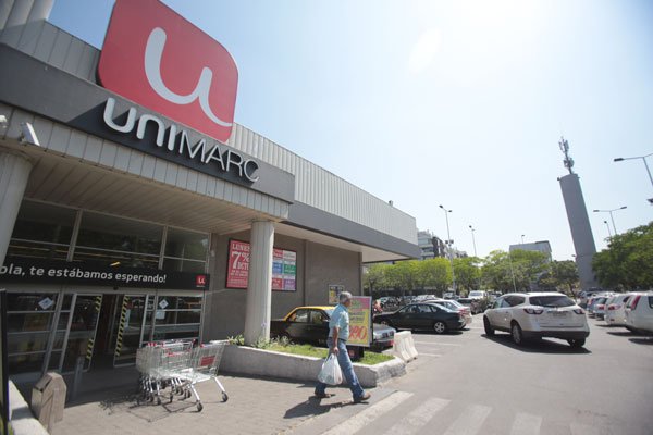SMU aumenta 45% plan de inversiones para sumar 56 tiendas en Chile y Perú