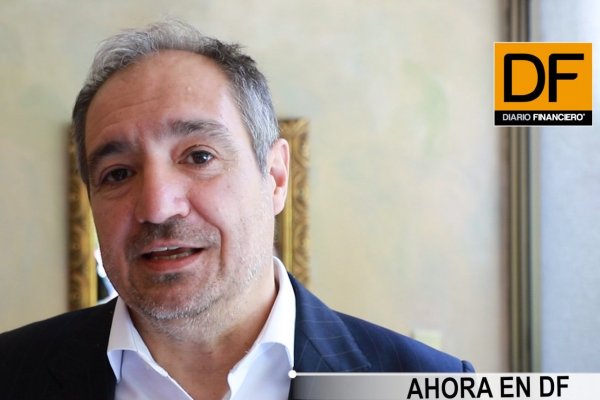 <p>Ahora en DF: Diego Cabot y el "error" que está cometiendo el gobierno de Piñera</p>