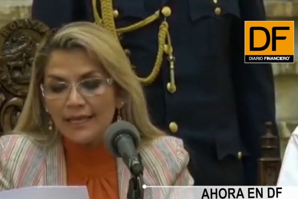 <p>Ahora en DF: Áñez revoca decreto "gracias a que se ha producido la pacificación en Bolivia"</p>