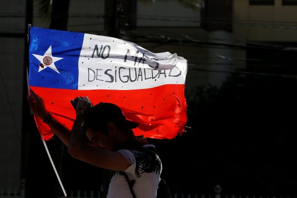 Financial Times: La muerte de la promesa de pensiones de Chile