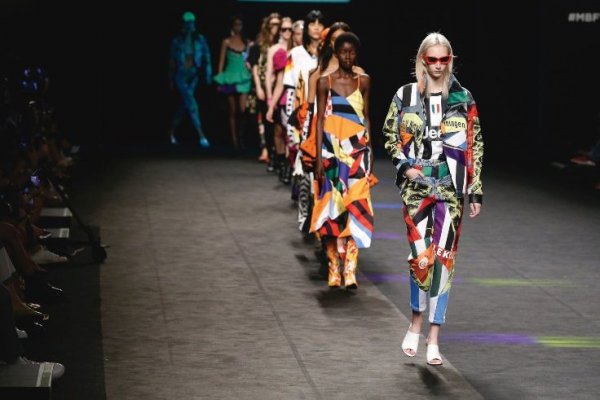 El nuevo grito de la moda: ¡Larga vida a las prendas!