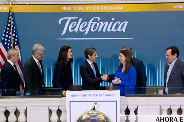 <p>Ahora en DF: Presidente de Telefónica da el inicio de sesión en Wall Street en medio de reorganización de la compañía</p>