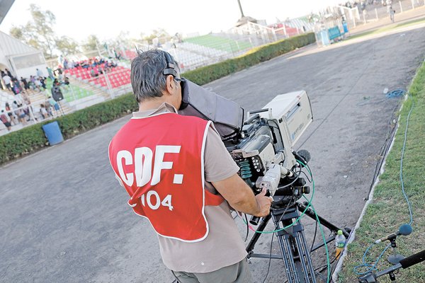 Operadores de TV de pago entregarán compensaciones a usuarios por CDF