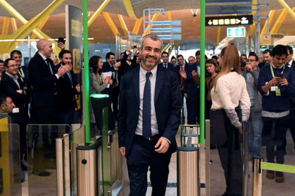 Mayor operador de aeropuertos del mundo lanza millonario proyecto para ampliar terminal aéreo de Madrid
