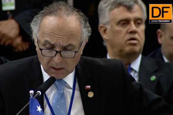 <p>Ahora en DF: Ministro Ribera participa en cumbre Mercosur y destaca el comercio entre Chile y los países del bloque</p>