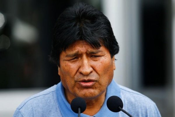 Expresidente boliviano Evo Morales viaja de México a Cuba a consulta médica