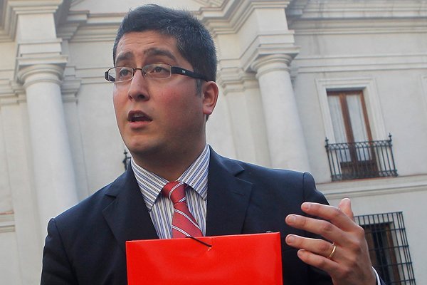 Felices y Forrados responde a Macías: “Somos una entidad que ayuda a evitar pérdidas”