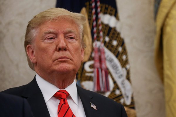 <p>Trump confirma que EEUU llegó a un acuerdo con China y no aplicarán nuevos aranceles el domingo</p>