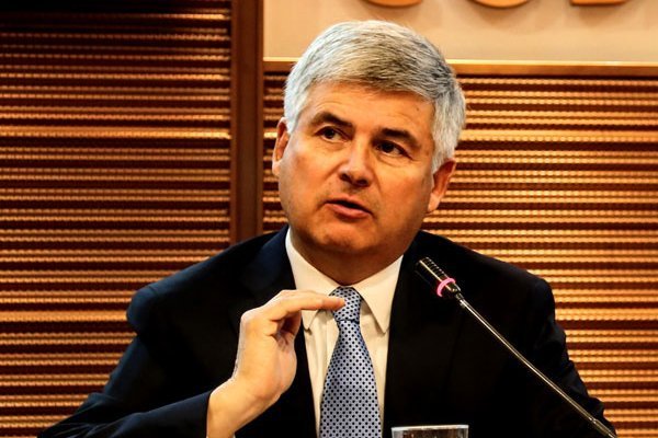 <p>Codelco prevé que el precio del cobre oscilará entre US$ 2,6 y US$ 2,8 por libra en el mediano plazo</p>