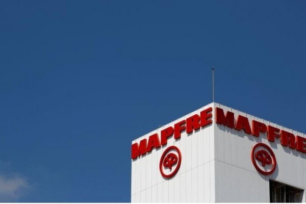 Mapfre cae en bolsa tras sincerar el impacto de tifones en Japón y disturbios en Chile