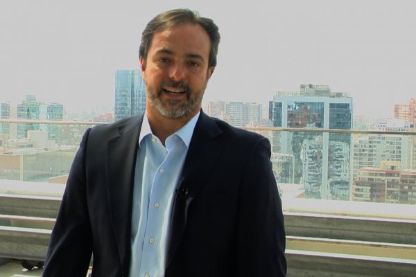 #DFJobs | Augusto Hermo da claves para concretar la búsqueda laboral en tiempos de crisis #profesionales #trabajochile #empresas