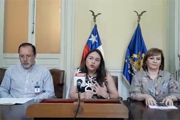 <p>Ahora en DF: Diputados presentan propuesta para que cooperativas puedan administrar fondos previsionales</p>