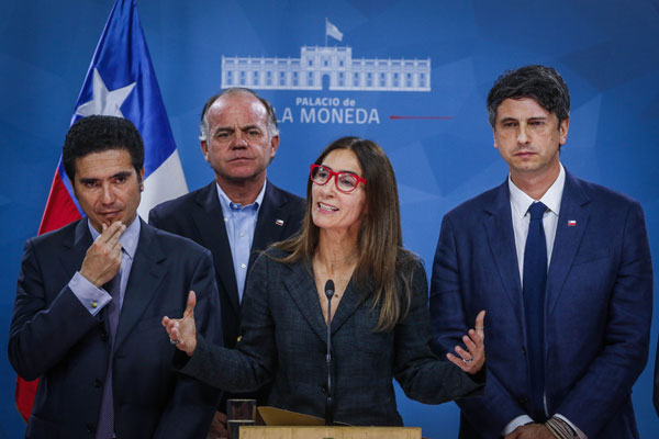 Ministra Schmidt sale a “rendir cuentas” y reconoce resultados insuficientes de la COP25