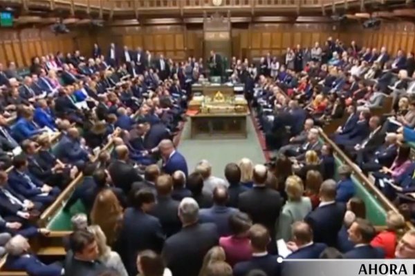 <p>Ahora en DF: La Cámara de los Comunes aprueba la ley del Brexit de Johnson</p>