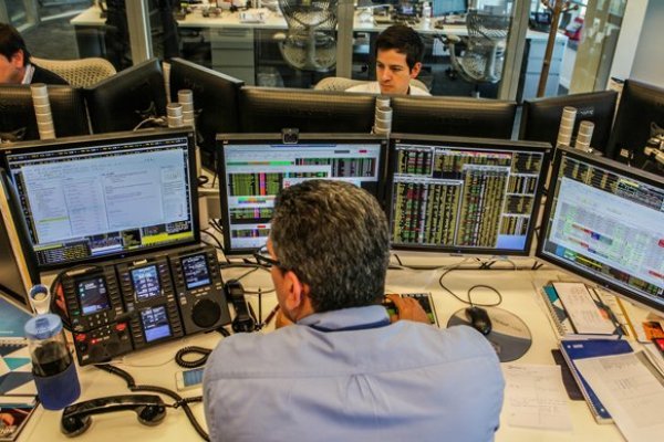 Las inversiones "favoritas" de las AFP en Chile