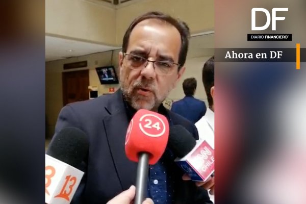 <p>Ahora en DF: Diputado Mulet se refiere a la interpelación del ministro de Hacienda</p>