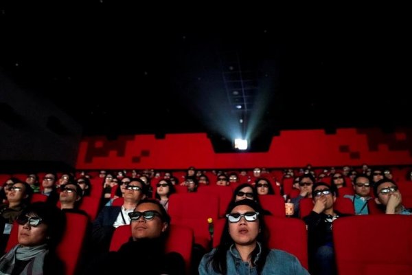 Mujeres dirigieron 11% de las principales películas en 2019