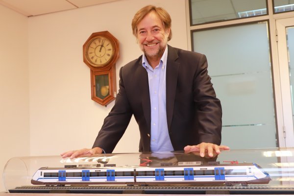 El proceso de licitaciones que hará EFE para poner en marcha el tren Santiago-Melipilla