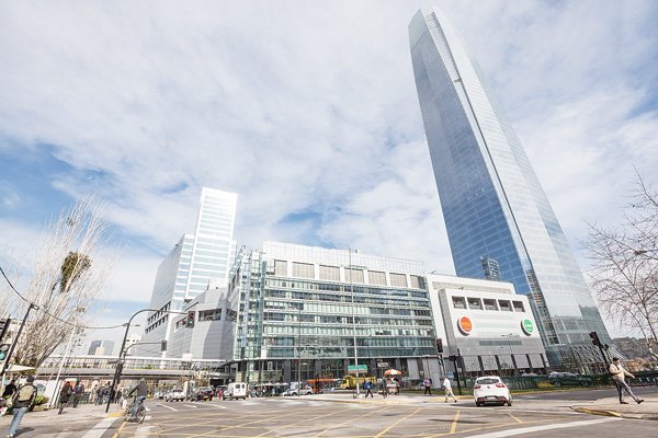 <p>La silenciosa apertura del hotel del Costanera Center</p>
