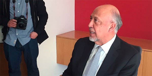 <p>Ejecutivo gestor de proyecto Dominga deja la empresa y asume yerno de Carlos Alberto Délano</p>