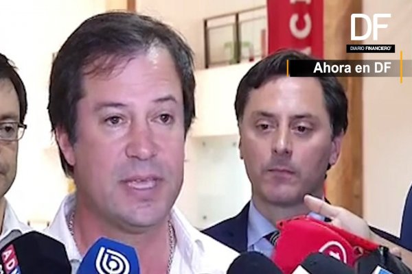 <p>Ahora en DF: Ministerio de Economía realiza anuncios para “enfrentar” sobreendeudamiento</p>