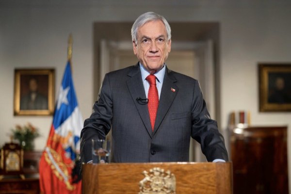 Piñera presenta reforma de pensiones: se aumenta en 6 puntos la cotización y AFP tendrán que devolver las comisiones ante rentabilidad negativa