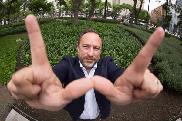 Jimmy Wales: “La gente no quiere quedar atrapada en una burbuja”