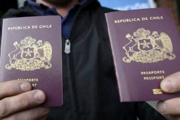 Gobierno sube a 10 años la vigencia de los pasaportes
