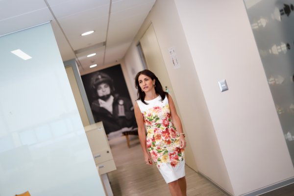 Carolina Cuevas: “Si hay más mujeres en la toma de las decisiones, la calidad de vida de todas las mujeres mejora”