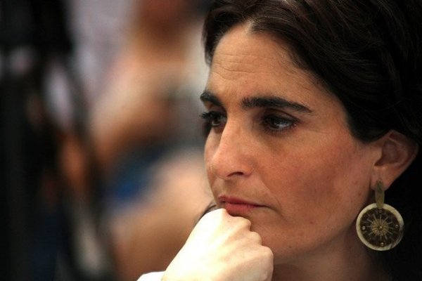Pensiones: Ministra de Trabajo advierte que para el Gobierno es "intransable" el ahorro individual de los trabajadores