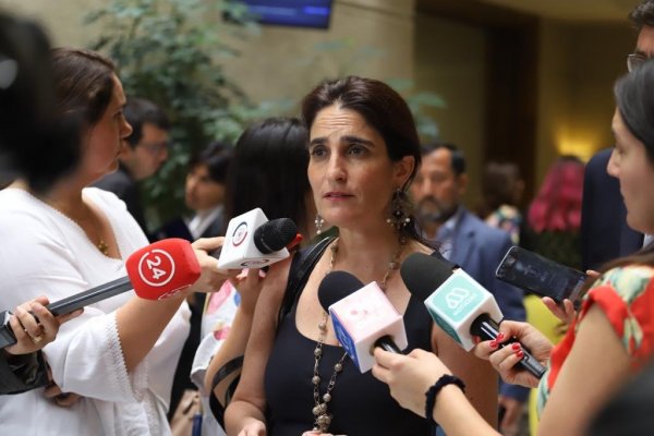 Ministra Zaldívar afirma que reforma previsional pasaría a comisión de Hacienda el próximo lunes