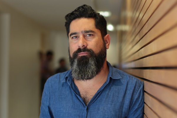 Cristóbal Bellolio: "Estamos en un escenario tan dramático que, hoy día, la misión de Piñera es terminar su mandato"