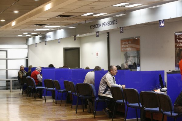 Moody's afirma que reforma de pensiones afectará nota crediticia de las AFP