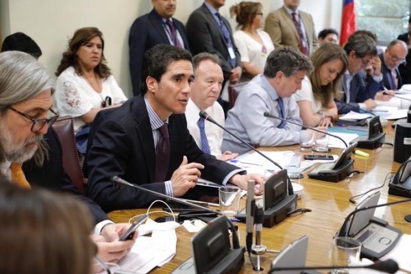 Reforma tributaria queda a punto de ser ley luego de que mixta zanjara diferencias por impuesto verde