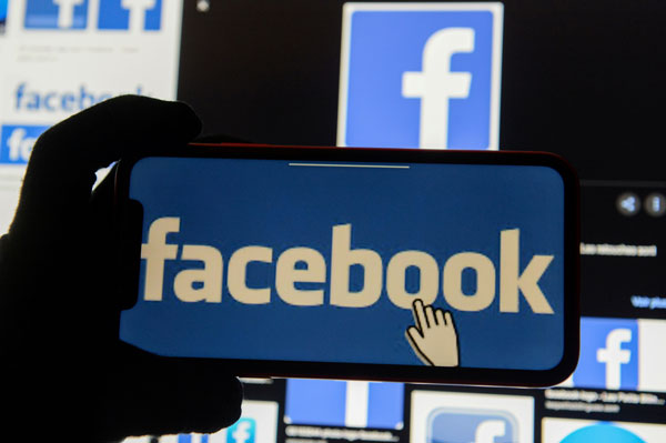 Facebook crece a su menor ritmo desde su salida a bolsa