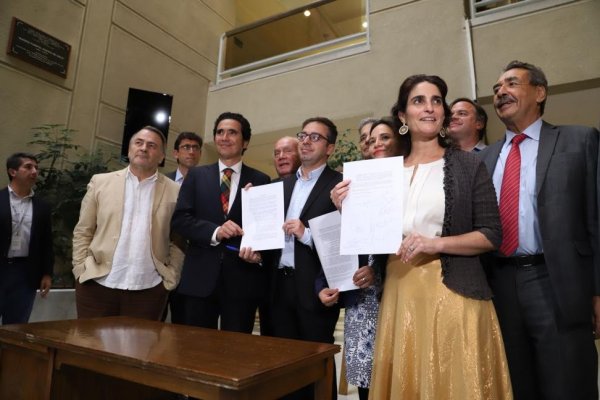 Zaldívar y acuerdo por reforma previsional con la DC: "No fue entre cuatro paredes, estuvieron todos invitados a participar"