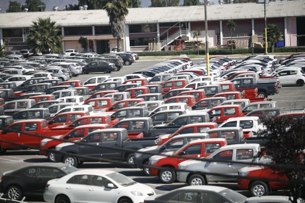 Sernac llamó a declarar a ejecutivos de Chevrolet Servicios Financieros luego de que la firma se negara a ser fiscalizados