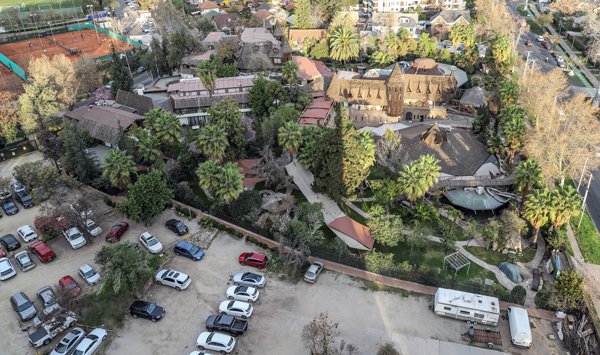 <p>Socovesa se asocia con fondo de Sura para levantar complejo inmobiliario en el ex Hotel Manquehue</p>