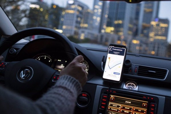<p>Ahora en DF: ¿Por qué sale Uber de Colombia?</p>