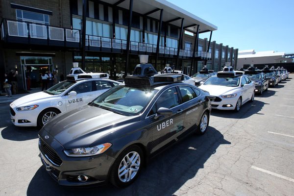 <p>Uber busca financiamiento radical para impulsar división de autos sin conductor</p>