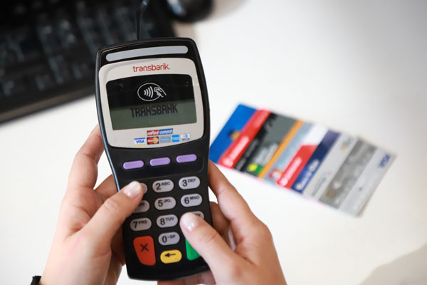 <p>Bancos afinan detalles para implementar el modelo de cuatro partes en marzo</p>