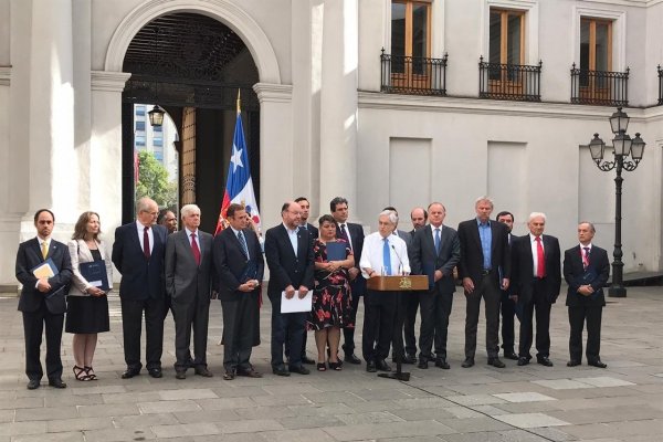 <p>Ahora en DF: 119 comunas decretadas zona de catástrofe hídrica, desde Atacama al Maule</p>