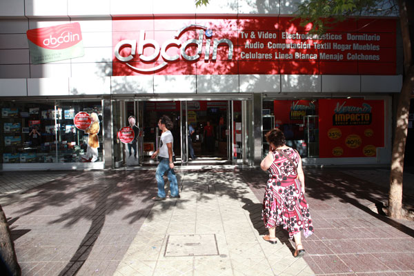 ¿Qué buscarán los bonistas de AD Retail en la junta de dos semanas más?