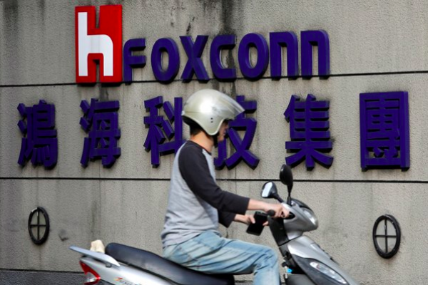 Foxconn no retomará plena producción en China hasta fines de febrero